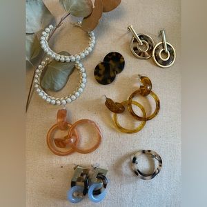 Suite of Resin and beaded Earrings! MADEWELL, Free People, and URBAN OUTFITTERS.